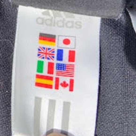 Classic Adidas joggers size medium - Picture 6 of 6